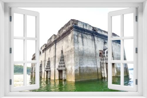 Fototapeta Naklejka Na Ścianę Okno 3D - The Underwater Temple in Sangkhlaburi District, Thailand