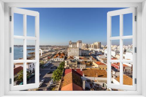 Fototapeta Naklejka Na Ścianę Okno 3D - View from the sky street of a railway station in the city of Faro.