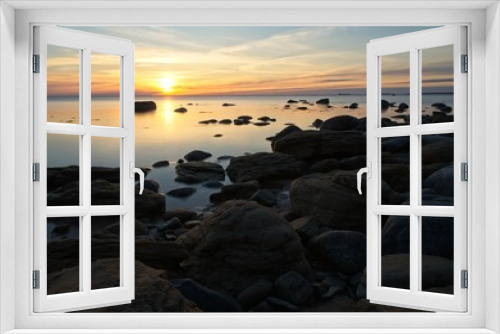 Fototapeta Naklejka Na Ścianę Okno 3D - Beautiful sunset at the sea
