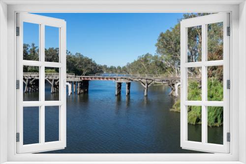 Fototapeta Naklejka Na Ścianę Okno 3D - Historic Chinamans Bridge over the Goulburn River near Nagambie in Australia.