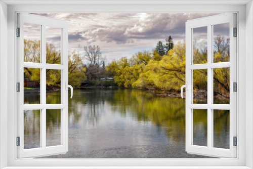 Fototapeta Naklejka Na Ścianę Okno 3D - Riverside Park, Whitefish, Montana on a spring day in late afternoon