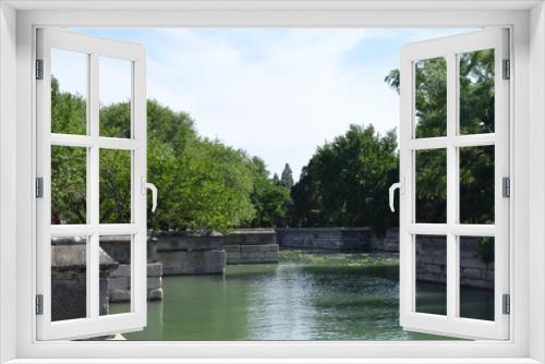 Fototapeta Naklejka Na Ścianę Okno 3D - Kunming Lake seen from the Summer Palace Beijing, China