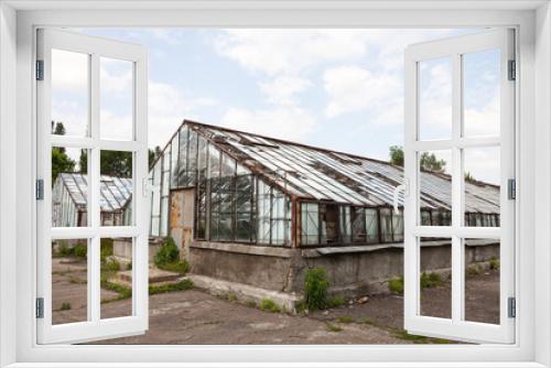 Fototapeta Naklejka Na Ścianę Okno 3D - Old greenhouse