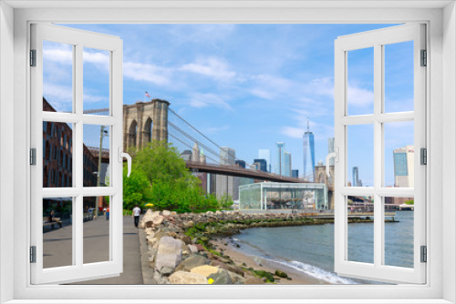 Fototapeta Naklejka Na Ścianę Okno 3D - The Brooklyn Bridge with New York skyline