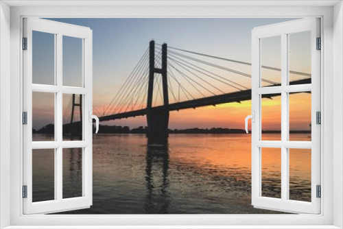 Fototapeta Naklejka Na Ścianę Okno 3D - Quincy Illinois Memorial Suspension Bridge at Sunset over Mississippi River