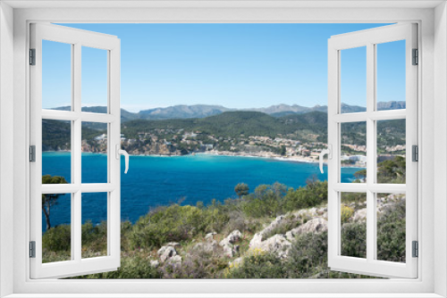 Fototapeta Naklejka Na Ścianę Okno 3D - Bucht Camp de Mar Mallorca 