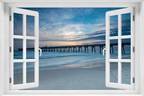 Fototapeta Naklejka Na Ścianę Okno 3D - Beach Pier Sunset