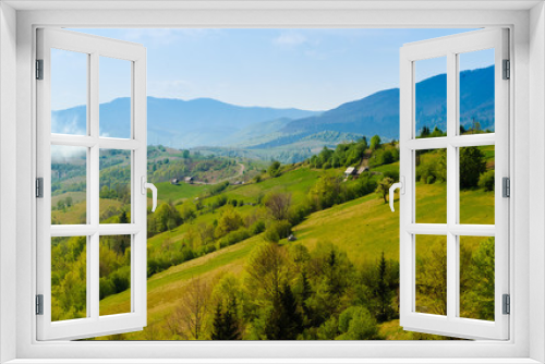 Fototapeta Naklejka Na Ścianę Okno 3D - high mountains of the tatras, authentic rural house in the mountains against the background of wildlife,copy space, closeup