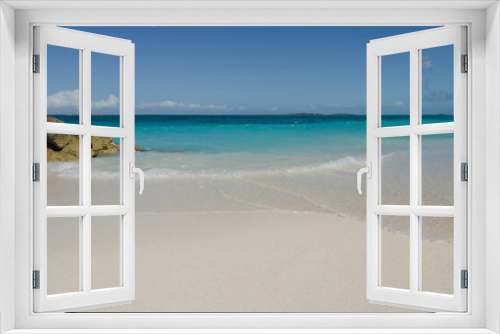 Fototapeta Naklejka Na Ścianę Okno 3D - Lovely Beach