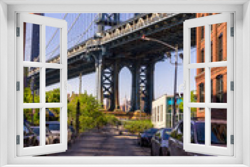 Fototapeta Naklejka Na Ścianę Okno 3D - View of Manhattan Bridge from Dumbo