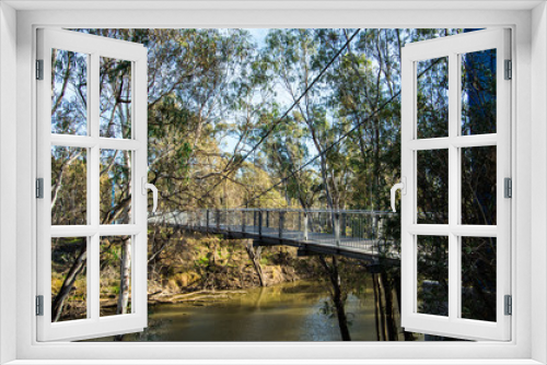 Fototapeta Naklejka Na Ścianę Okno 3D - Footbridge over the Goulburn River in Shepparton, Australia