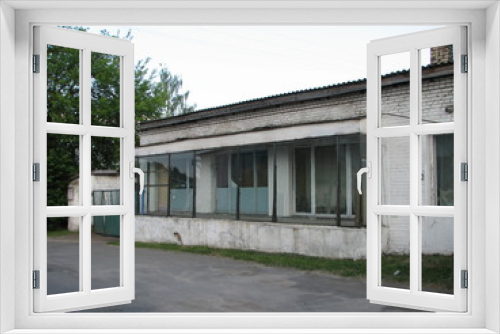 Fototapeta Naklejka Na Ścianę Okno 3D - Abandoned building
