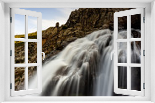 Fototapeta Naklejka Na Ścianę Okno 3D - Cascada Somosierra