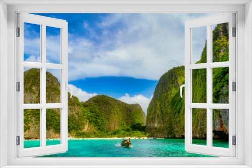 Fototapeta Naklejka Na Ścianę Okno 3D - Phi Phi Islands in Thailand