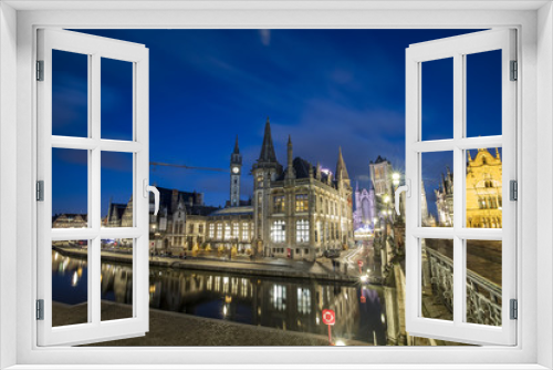 Fototapeta Naklejka Na Ścianę Okno 3D - Gent, Belgium at day, Ghent old town