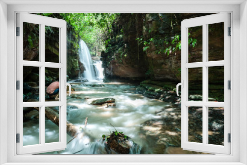 Fototapeta Naklejka Na Ścianę Okno 3D - Tropical waterfall