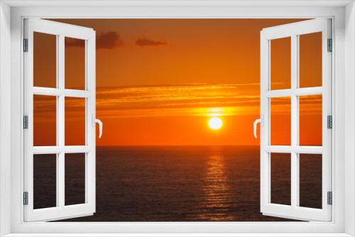 Fototapeta Naklejka Na Ścianę Okno 3D - Beautiful Mediterranean Sea Orange Sunset