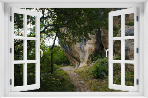 Fototapeta Naklejka Na Ścianę Okno 3D - Sentiero in Abruzzo