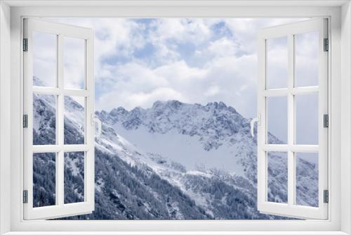 Fototapeta Naklejka Na Ścianę Okno 3D - Berge im Schnee