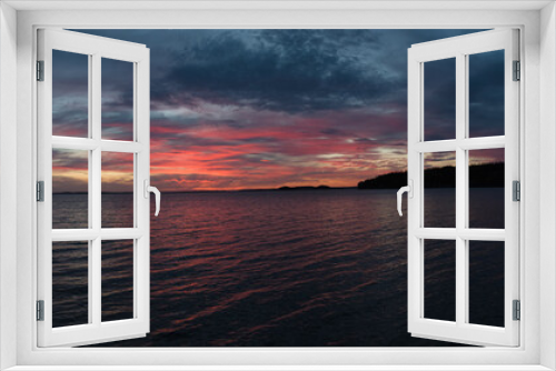 Fototapeta Naklejka Na Ścianę Okno 3D - Panorama sunset 004