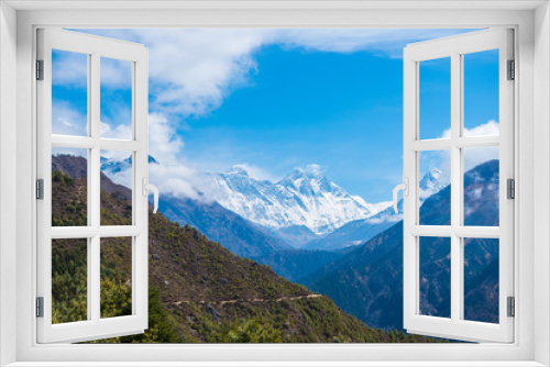 Fototapeta Naklejka Na Ścianę Okno 3D - Beautiful snow defile mountain landscape, trekking route to the Everest Base Camp