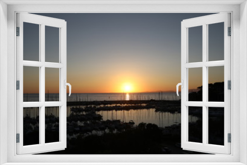 Fototapeta Naklejka Na Ścianę Okno 3D - Beautiful sunset above the marina.