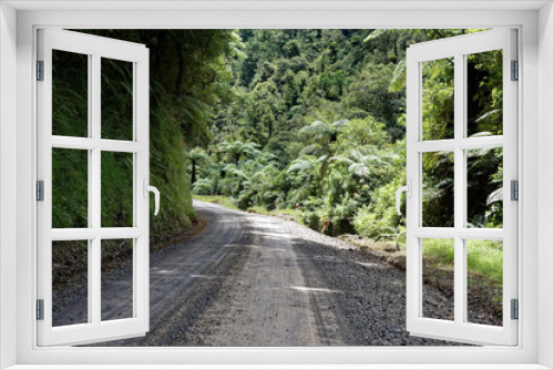 Fototapeta Naklejka Na Ścianę Okno 3D - Forgotten World Highway in Taranaki, New Zealand