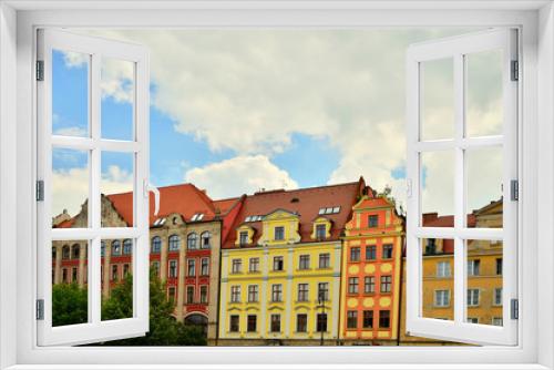 Fototapeta Naklejka Na Ścianę Okno 3D - Kolorowe kamienice na wrocławskim rynku.