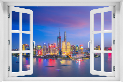 Fototapeta Naklejka Na Ścianę Okno 3D - View of downtown Shanghai skyline at twilight