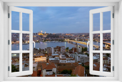 Fototapeta Naklejka Na Ścianę Okno 3D - Golden Horn Metro Bridge and Halic in Istanbul, Turkey