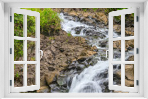 Fototapeta Naklejka Na Ścianę Okno 3D - Scenic Waterfall Near Hana Maui