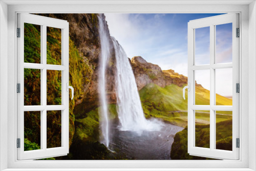 Fototapeta Naklejka Na Ścianę Okno 3D - Perfect view of famous powerful Seljalandfoss waterfall in sunlight.