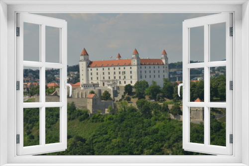 Fototapeta Naklejka Na Ścianę Okno 3D - Bratislava