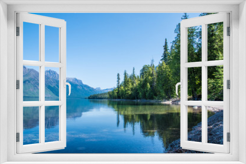 Fototapeta Naklejka Na Ścianę Okno 3D - Reflections in St Mary Lake - Glacier National Park