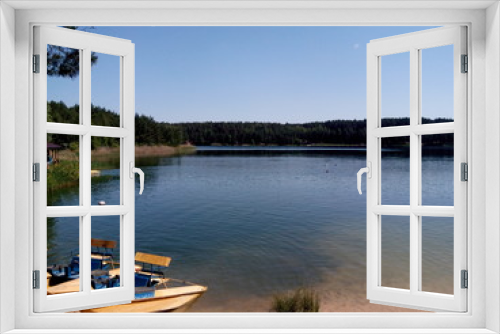 Fototapeta Naklejka Na Ścianę Okno 3D - Blue lake