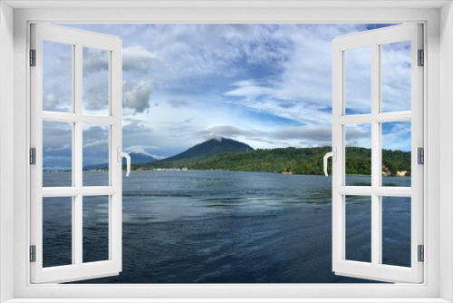 Fototapeta Naklejka Na Ścianę Okno 3D - coastline indonesia, sulawesi