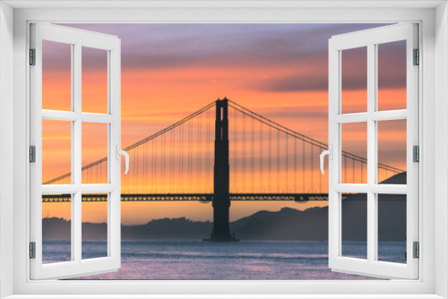Fototapeta Naklejka Na Ścianę Okno 3D - Golden Gate Bridge, Crissy Field, Alcatraz island, San Francisco, California, USA