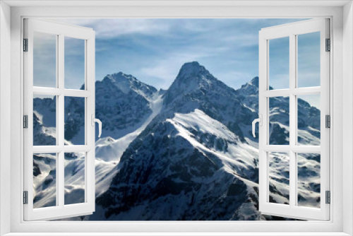 Fototapeta Naklejka Na Ścianę Okno 3D - alpine mountain tops