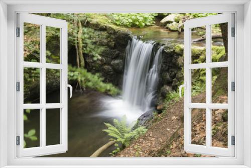 Fototapeta Naklejka Na Ścianę Okno 3D - Small waterfall in nature.