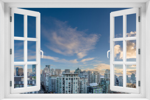 Fototapeta Naklejka Na Ścianę Okno 3D - Panorama of Vancouver's Yaletown district with blue sky and clouds