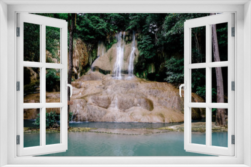 Fototapeta Naklejka Na Ścianę Okno 3D - Sai Yok Noi Waterfall