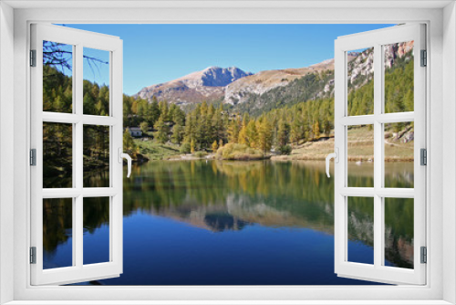 Fototapeta Naklejka Na Ścianę Okno 3D - Lac de la minière