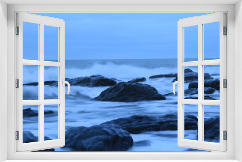 Fototapeta Naklejka Na Ścianę Okno 3D - Rough Sea Water