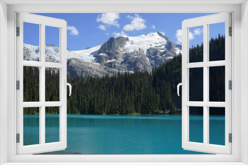 Fototapeta Naklejka Na Ścianę Okno 3D - Beautiful Middle Joffre Lake, Vancouver, British Columbia, Canada