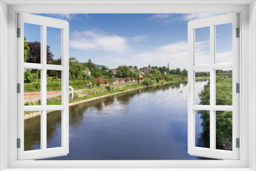 Fototapeta Naklejka Na Ścianę Okno 3D - Weser river and historic city Hoxter, Germany