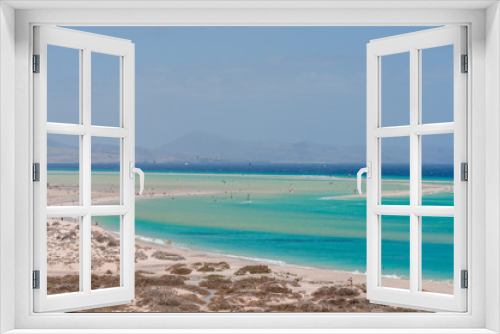 Fototapeta Naklejka Na Ścianę Okno 3D - ocean landscape. samd beach amd blue lagoon