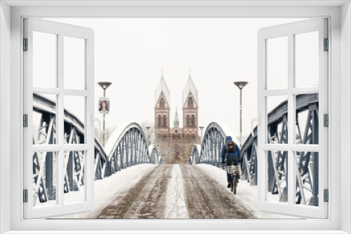 Fototapeta Naklejka Na Ścianę Okno 3D - Iglesia Friburgo, Freiburg