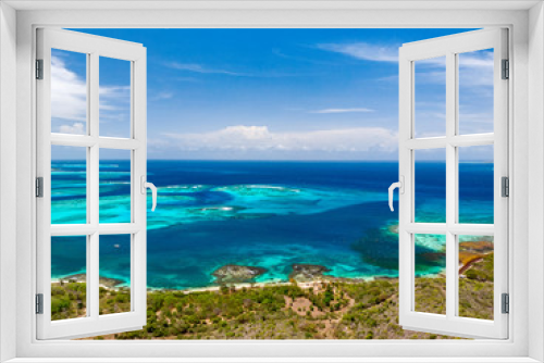 Fototapeta Naklejka Na Ścianę Okno 3D - Top view of Tobago cays