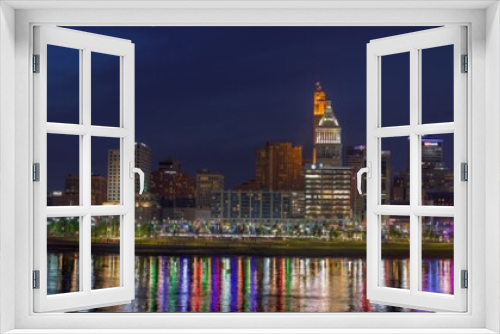 Fototapeta Naklejka Na Ścianę Okno 3D - Over the Ohio River