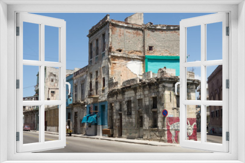 Fototapeta Naklejka Na Ścianę Okno 3D - Stadtgebiet in Havanna, Kuba